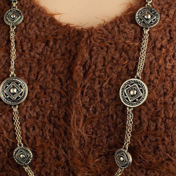 Long Medallion Chain Necklace - Picture 6 of 7